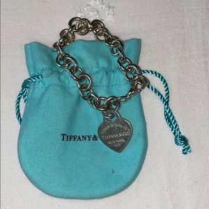 Tiffany & Co. link heart tag charm bracelet